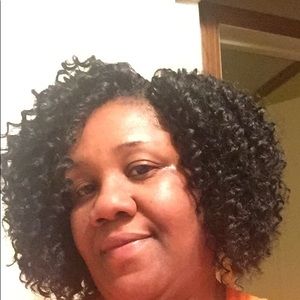 Meet your Posher, Vera